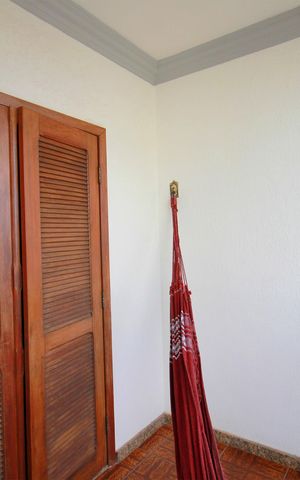 Casa à venda com 316m², 4 quartos e 4 vagasQuarto 2
