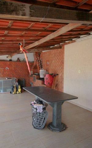 Casa à venda com 316m², 4 quartos e 4 vagasÁrea comum