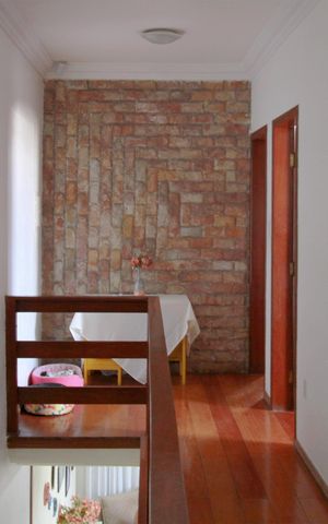 Casa à venda com 316m², 4 quartos e 4 vagasCorredor