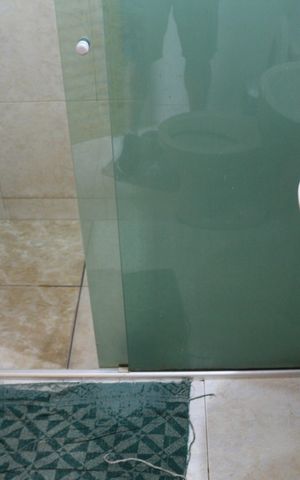 Casa à venda com 360m², 3 quartos e 3 vagasBanheiro 2