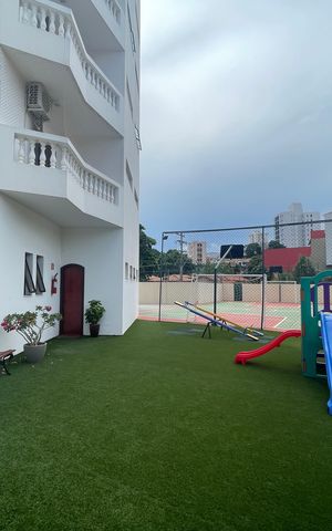 Apartamento à venda com 263m², 4 quartos e 3 vagas Apartamento à venda com 263m², 4 quartos e 3 vagasÁrea comum - Playground
