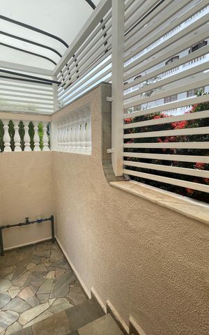Apartamento à venda com 263m², 4 quartos e 3 vagas Apartamento à venda com 263m², 4 quartos e 3 vagasÁrea comum