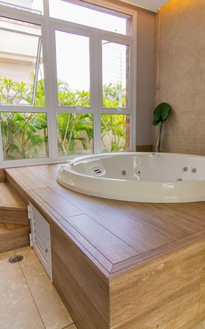 Apartamento à venda com 175m², 3 quartos e 3 vagas Apartamento à venda com 175m², 3 quartos e 3 vagasSpa