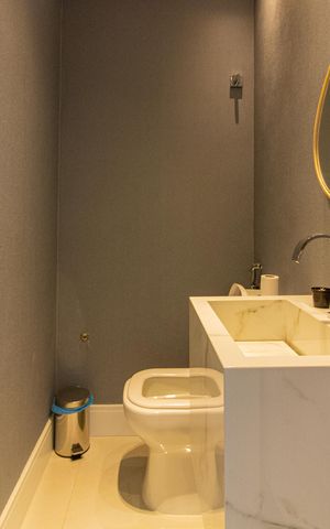 Apartamento à venda com 175m², 3 quartos e 3 vagas Apartamento à venda com 175m², 3 quartos e 3 vagasLavabo