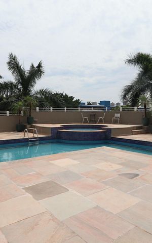 Apartamento para alugar com 55m², 2 quartos e 2 vagas Apartamento para alugar com 55m², 2 quartos e 2 vagasÁrea comum - Piscina
