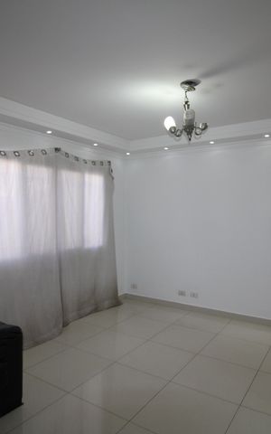 Casa à venda com 315m², 4 quartos e 8 vagasSala