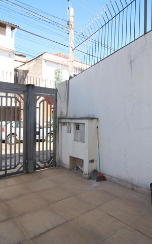 Casa à venda com 315m², 4 quartos e 8 vagasGaragem