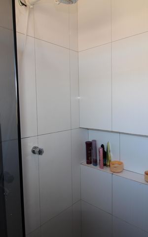 Casa à venda com 315m², 4 quartos e 8 vagasBanheiro