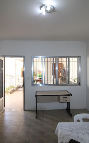 Casa à venda com 315m², 4 quartos e 8 vagasCozinha