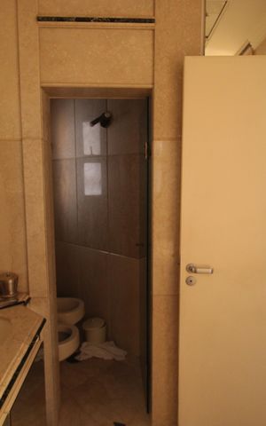 Apartamento para alugar com 355m², 4 quartos e 4 vagasQuarto 4 - Banheiro
