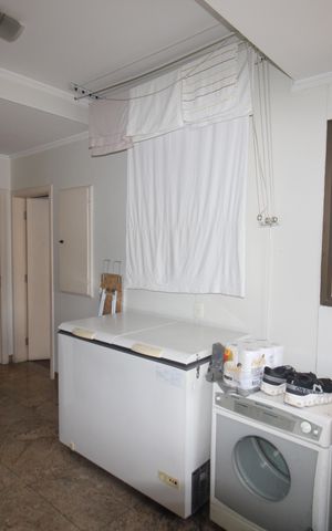Apartamento para alugar com 355m², 4 quartos e 4 vagasÁrea de Serviço