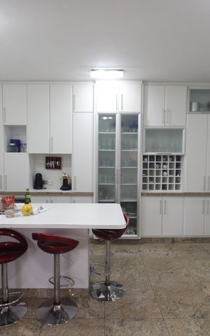 Apartamento para alugar com 355m², 4 quartos e 4 vagasCozinha
