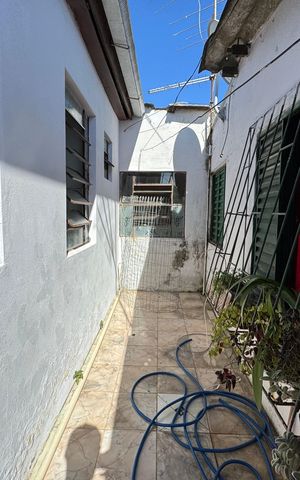 Casa à venda com 120m², 4 quartos e 1 vaga Casa à venda com 120m², 4 quartos e 1 vagaÁrea comum