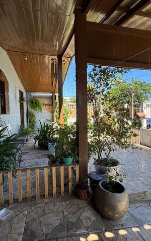 Casa à venda com 120m², 4 quartos e 1 vaga Casa à venda com 120m², 4 quartos e 1 vagaÁrea comum