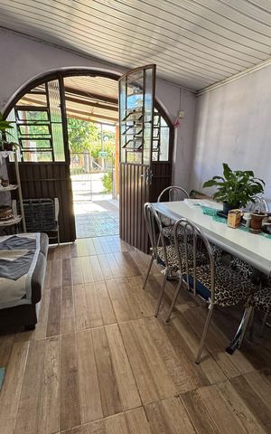 Casa à venda com 120m², 4 quartos e 1 vaga Casa à venda com 120m², 4 quartos e 1 vagaCozinha