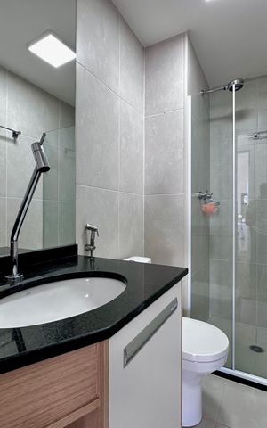 Apartamento à venda com 68m², 2 quartos e 2 vagas Apartamento à venda com 68m², 2 quartos e 2 vagasBanheiro Social