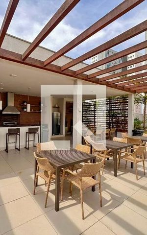 Apartamento à venda com 68m², 2 quartos e 2 vagas Apartamento à venda com 68m², 2 quartos e 2 vagasChurrasqueira