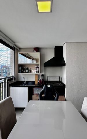 Apartamento à venda com 68m², 2 quartos e 2 vagas Apartamento à venda com 68m², 2 quartos e 2 vagasVaranda