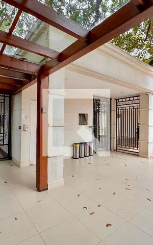 Apartamento à venda com 68m², 2 quartos e 2 vagas Apartamento à venda com 68m², 2 quartos e 2 vagasEntrada