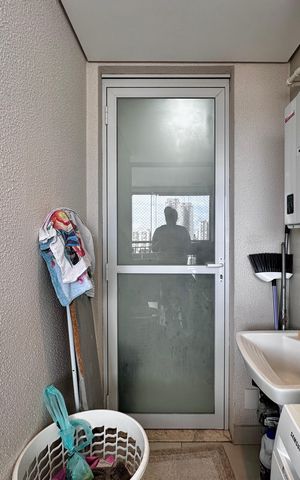Apartamento à venda com 68m², 2 quartos e 2 vagas Apartamento à venda com 68m², 2 quartos e 2 vagasÁrea de Serviço