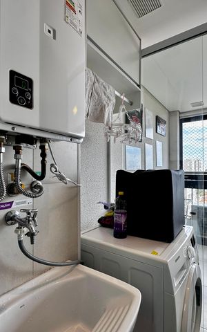 Apartamento à venda com 68m², 2 quartos e 2 vagas Apartamento à venda com 68m², 2 quartos e 2 vagasÁrea de Serviço
