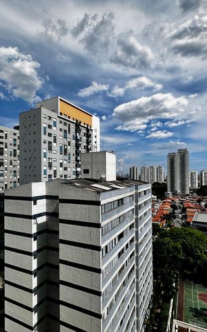 Apartamento à venda com 68m², 2 quartos e 2 vagas Apartamento à venda com 68m², 2 quartos e 2 vagasVista