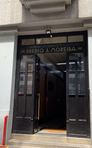 Apartamento à venda com 37m², 1 quarto e sem vaga Apartamento à venda com 37m², 1 quarto e sem vagaFachada
