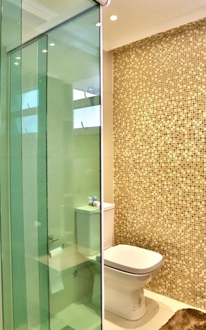 Apartamento à venda com 78m², 2 quartos e 1 vaga Apartamento à venda com 78m², 2 quartos e 1 vagaBanheiro