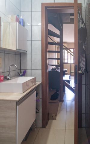 Casa de condomínio à venda com 90080m², 3 quartos e 1 vaga Casa de condomínio à venda com 90080m², 3 quartos e 1 vagaBanheiro Social