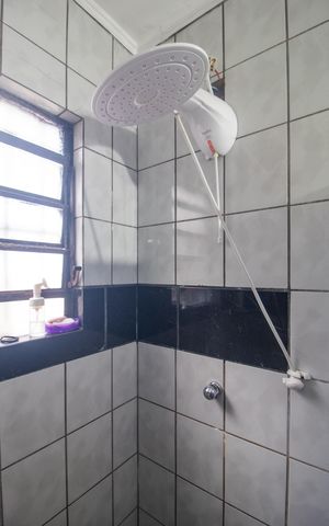 Casa de condomínio à venda com 90080m², 3 quartos e 1 vaga Casa de condomínio à venda com 90080m², 3 quartos e 1 vagaBanheiro Social