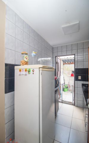 Casa de condomínio à venda com 90080m², 3 quartos e 1 vaga Casa de condomínio à venda com 90080m², 3 quartos e 1 vagaCozinha