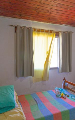 Casa à venda com 350m², 3 quartos e 3 vagas Casa à venda com 350m², 3 quartos e 3 vagasQuarto 1