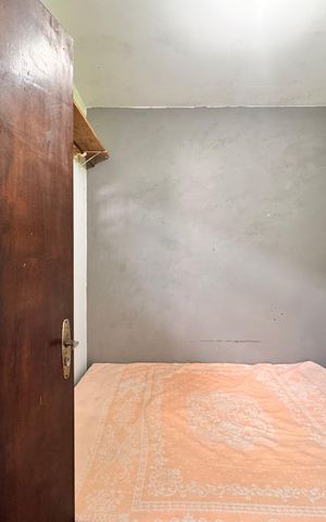 Casa à venda com 205m², 4 quartos e 3 vagas Casa à venda com 205m², 4 quartos e 3 vagasQuarto 3