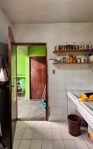 Casa à venda com 205m², 4 quartos e 3 vagas Casa à venda com 205m², 4 quartos e 3 vagasLavanderia