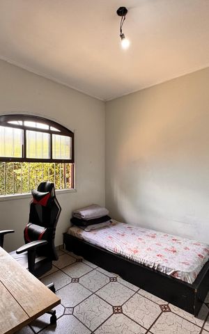 Casa à venda com 205m², 4 quartos e 3 vagas Casa à venda com 205m², 4 quartos e 3 vagasQuarto 2
