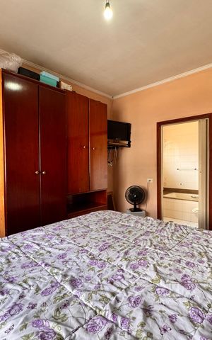 Casa à venda com 205m², 4 quartos e 3 vagas Casa à venda com 205m², 4 quartos e 3 vagasSuite
