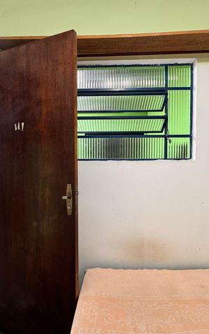 Casa à venda com 205m², 4 quartos e 3 vagas Casa à venda com 205m², 4 quartos e 3 vagasQuarto 3