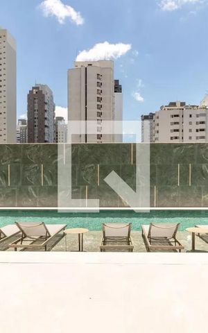 Apartamento à venda com 42m², 1 quarto e sem vaga Apartamento à venda com 42m², 1 quarto e sem vagaÁrea comum - Piscina