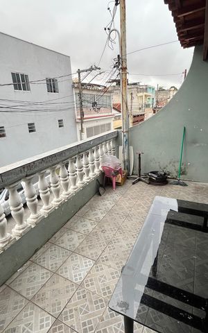 Casa à venda com 450m², 3 quartos e 2 vagasVaranda