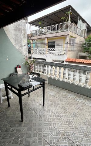 Casa à venda com 450m², 3 quartos e 2 vagasVaranda