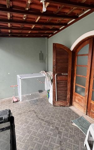 Casa à venda com 450m², 3 quartos e 2 vagasVaranda