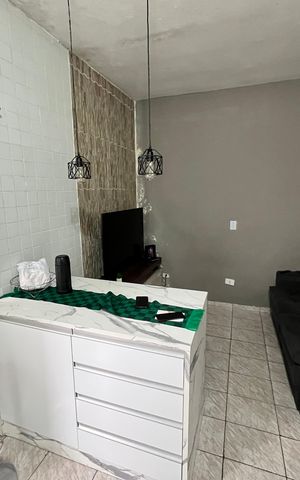 Casa à venda com 450m², 3 quartos e 2 vagasSala/Cozinha