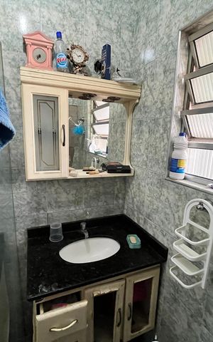 Casa à venda com 450m², 3 quartos e 2 vagasBanheiro