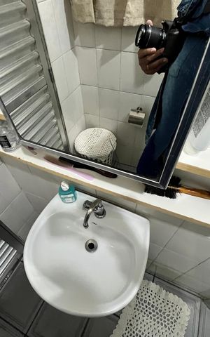 Casa à venda com 450m², 3 quartos e 2 vagasBanheiro