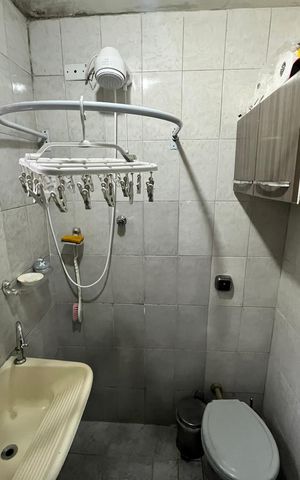 Casa à venda com 450m², 3 quartos e 2 vagasBanheiro