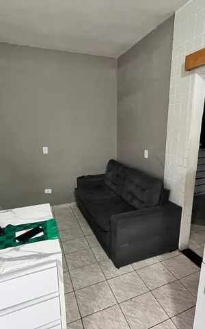 Casa à venda com 450m², 3 quartos e 2 vagasSala/Cozinha