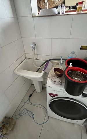 Casa à venda com 450m², 3 quartos e 2 vagasÁrea de Serviço