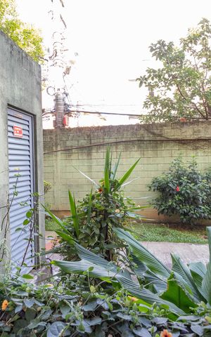Apartamento à venda com 48m², 2 quartos e 1 vaga Apartamento à venda com 48m², 2 quartos e 1 vagaVista da varanda
