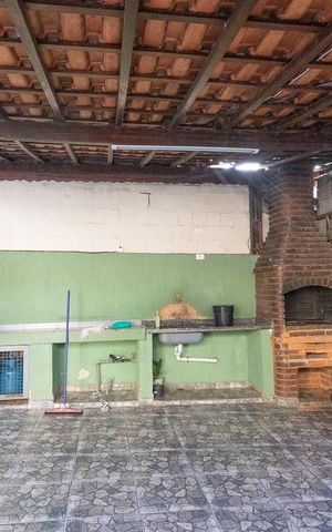 Apartamento à venda com 48m², 2 quartos e 1 vaga Apartamento à venda com 48m², 2 quartos e 1 vagaÁrea comum - Churrasqueira