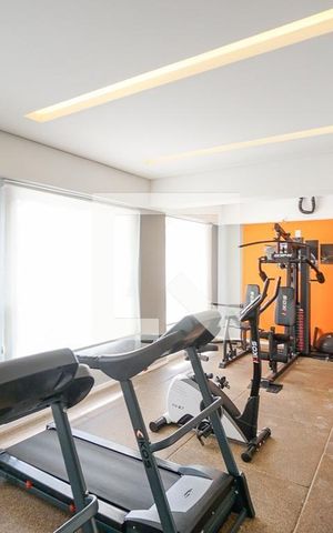 Apartamento à venda com 42m², 2 quartos e sem vagaCondomínio - Academia 